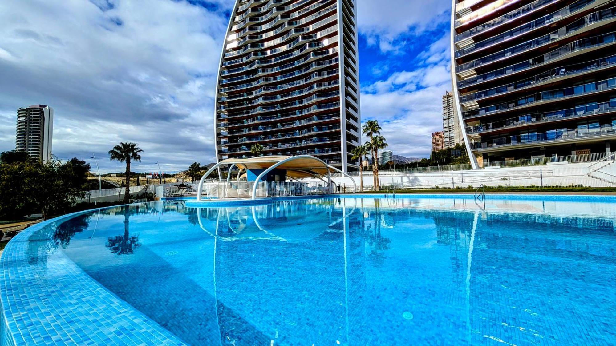 Sunset Waves Wow Apartment Benidorm Eksteriør billede